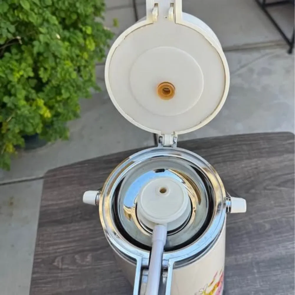 1960’s 1.9L King Hot Cold Thermos Pump Hippie Flower Works Tested